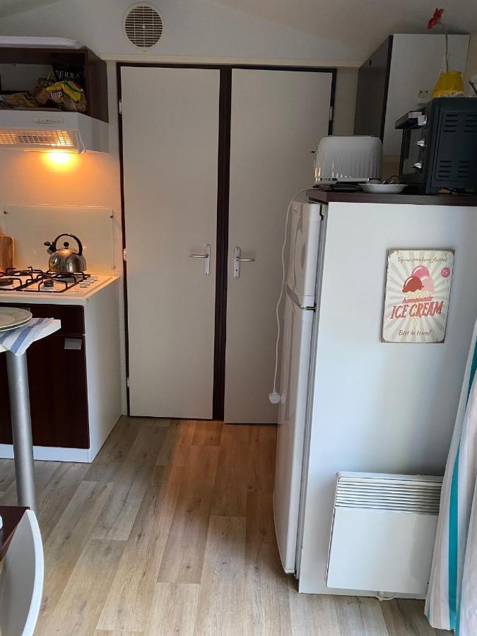 Holiday Prairies Mobile Home Grimaud Buitenkant foto