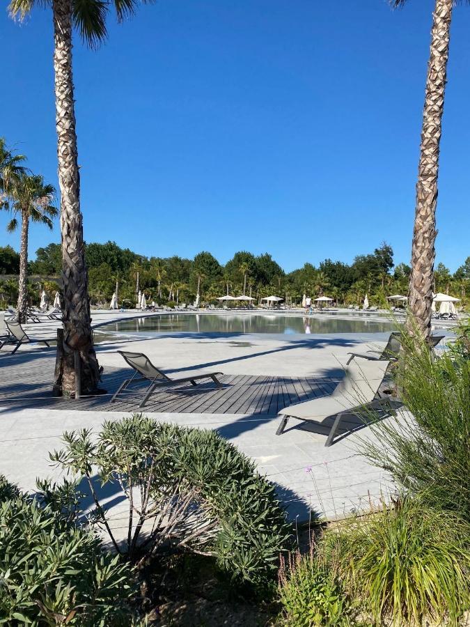 Holiday Prairies Mobile Home Grimaud Buitenkant foto