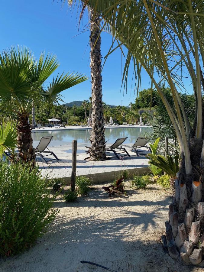 Holiday Prairies Mobile Home Grimaud Buitenkant foto